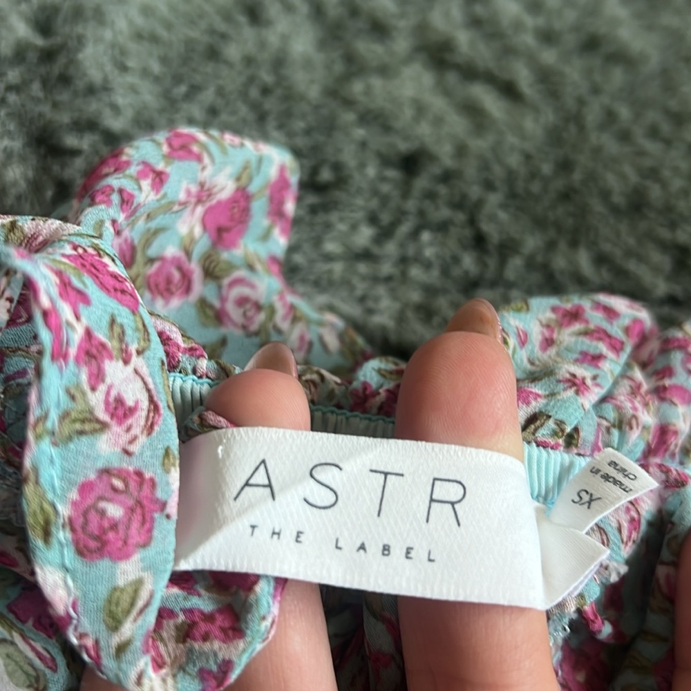 ASTR The Label Teal Pink Floral Ruffle Mini Dress XS - Picture 3 of 4